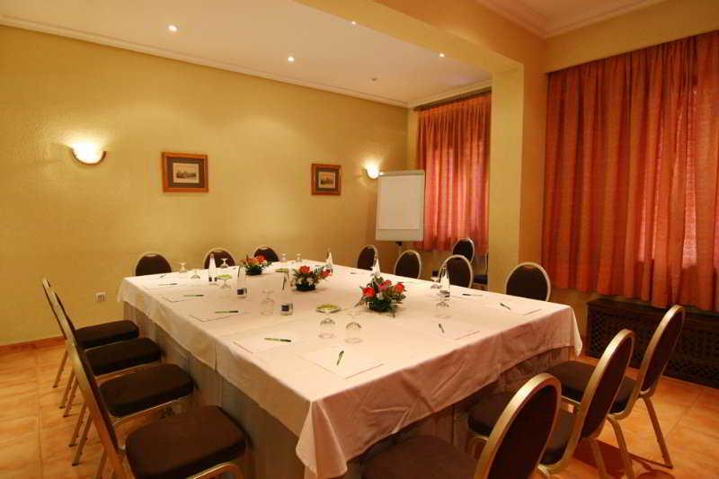 Hotel Alcantara Caceres Ngoại thất bức ảnh